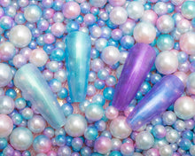 Load image into Gallery viewer, Pearl Shimmer Gel Polish