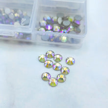 Charger l&#39;image dans la galerie, Crystal Flatback Rhinestones Round
